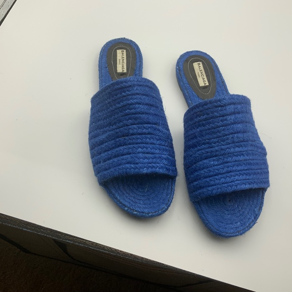 BALENCIAGA RAFFIA UPPER AND LEATHER SANDALS - Picture 2 of 5
